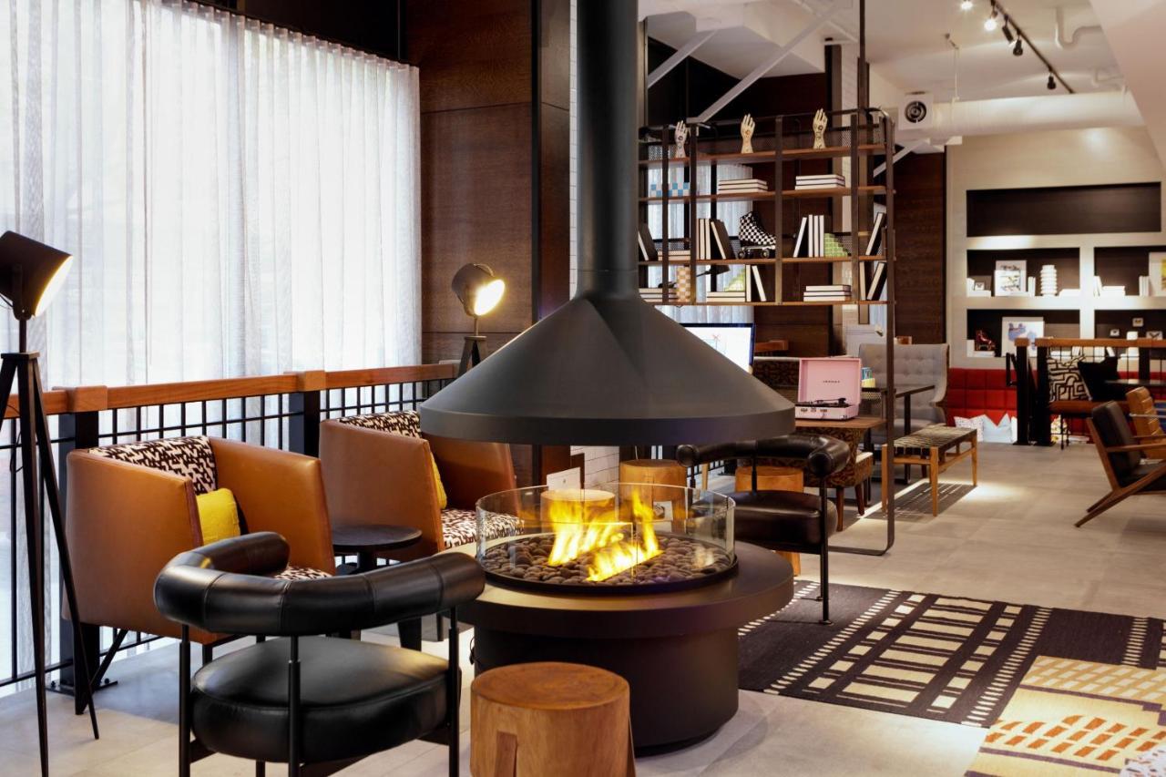 Moxy Richmond Downtown 호텔 외부 사진