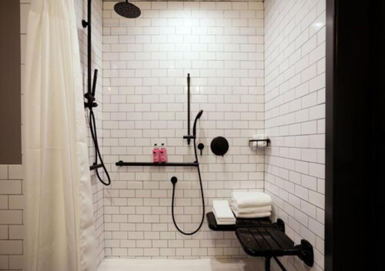 Moxy Richmond Downtown 호텔 외부 사진